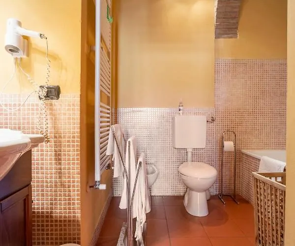 Casa Duchesse Al Castello شقة فيرّارا